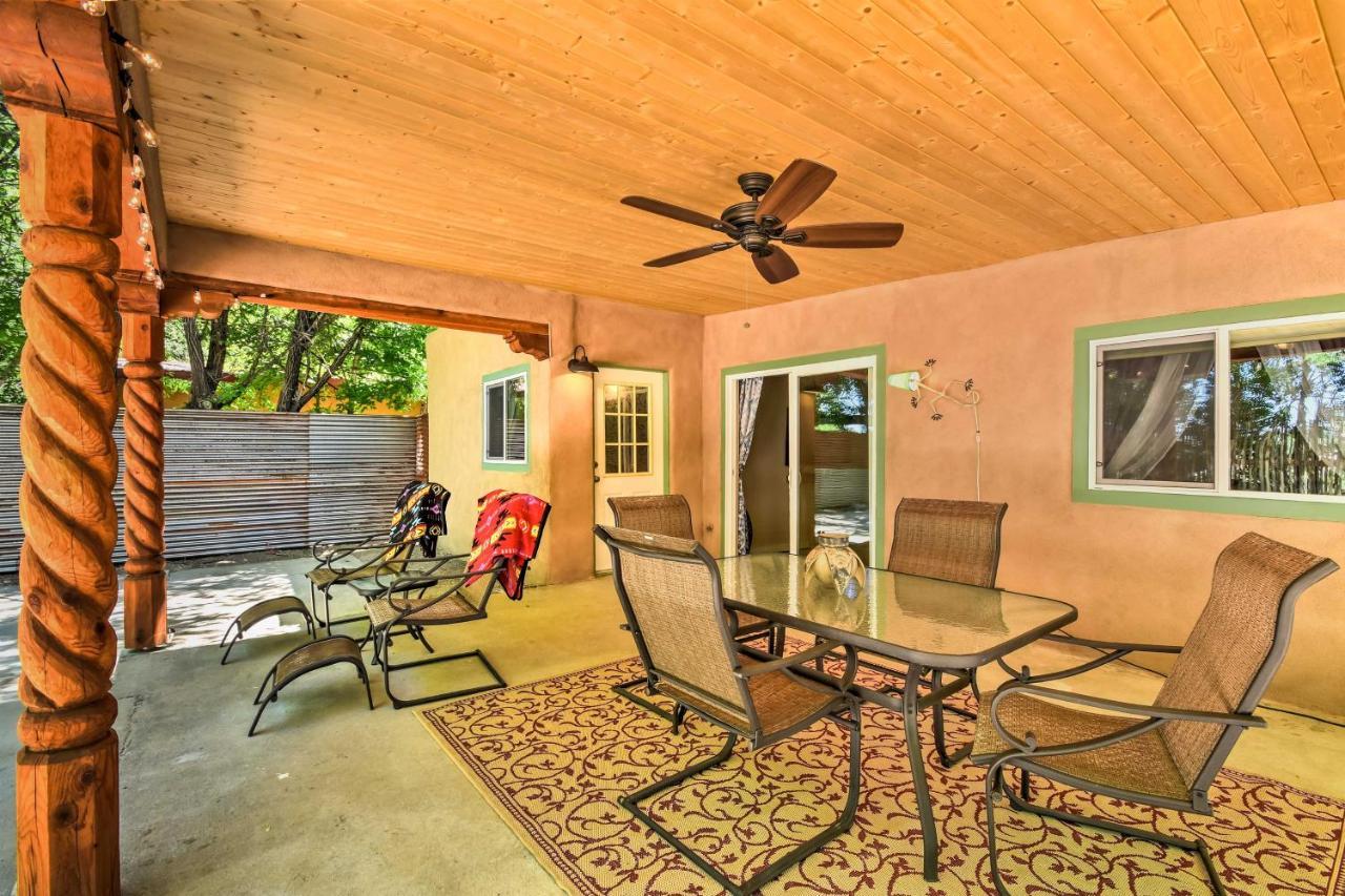 Cozy Home With Media Room Short Walk To Taos Plaza! Εξωτερικό φωτογραφία