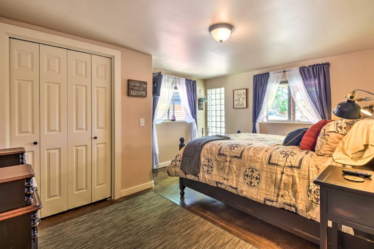 Cozy Home With Media Room Short Walk To Taos Plaza! Εξωτερικό φωτογραφία